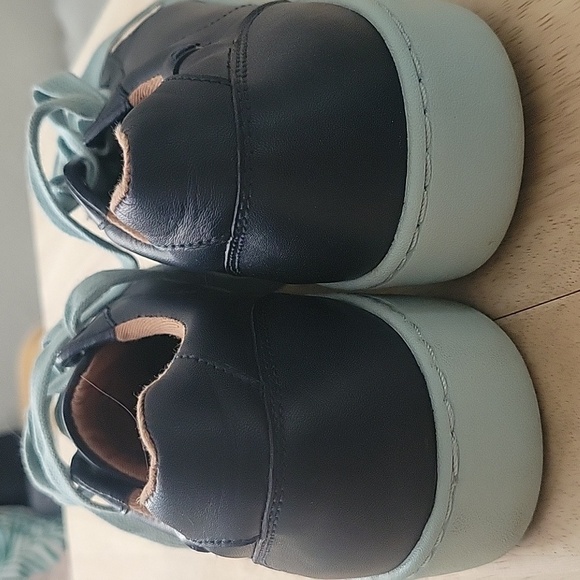 EUC Vionic Womens Mahoney Mable Oxford- Navy, Size 8.5 - Picture 11 of 12